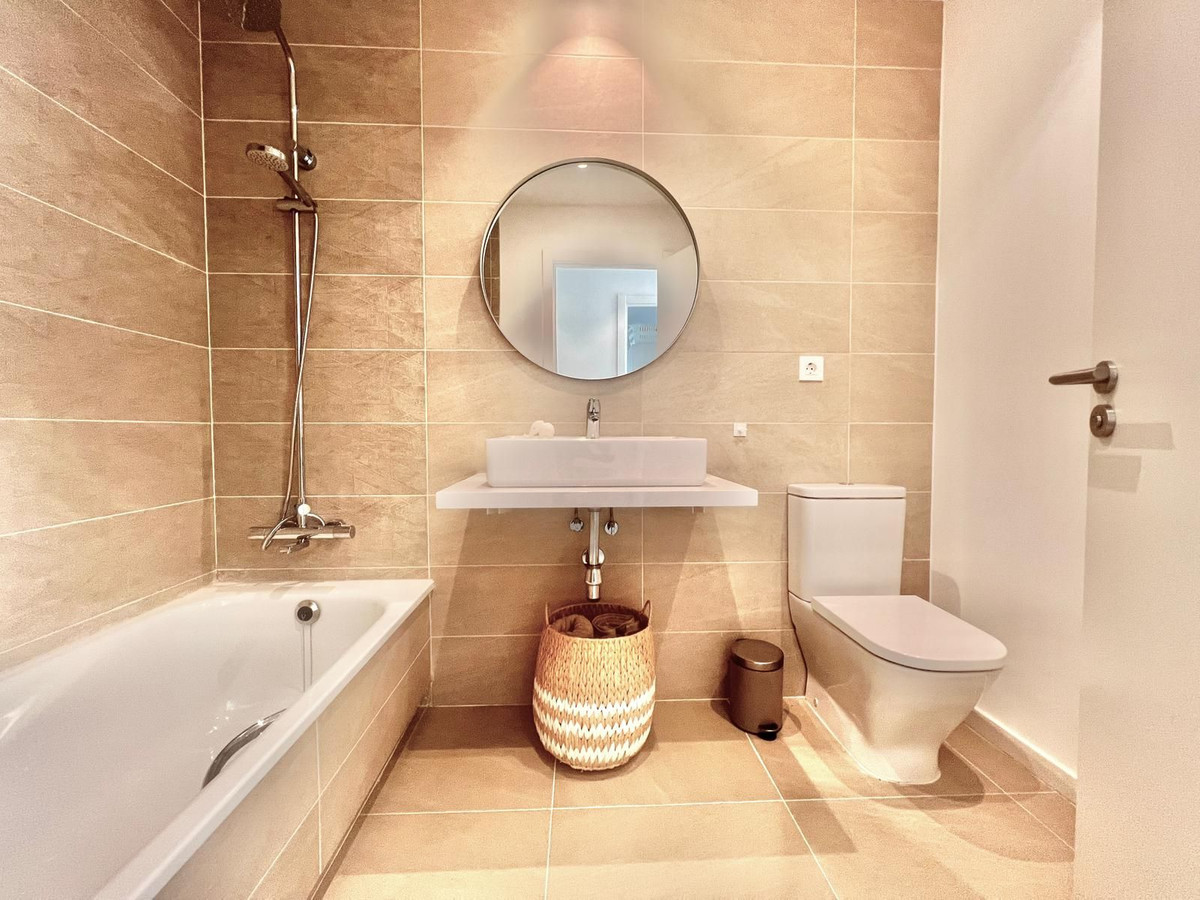 2 Bed Apartment for sale in Manilva Costa Del Sol, Málaga, Spain
