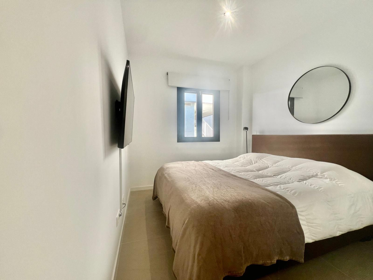 2 Bed Apartment for sale in Manilva Costa Del Sol, Málaga, Spain