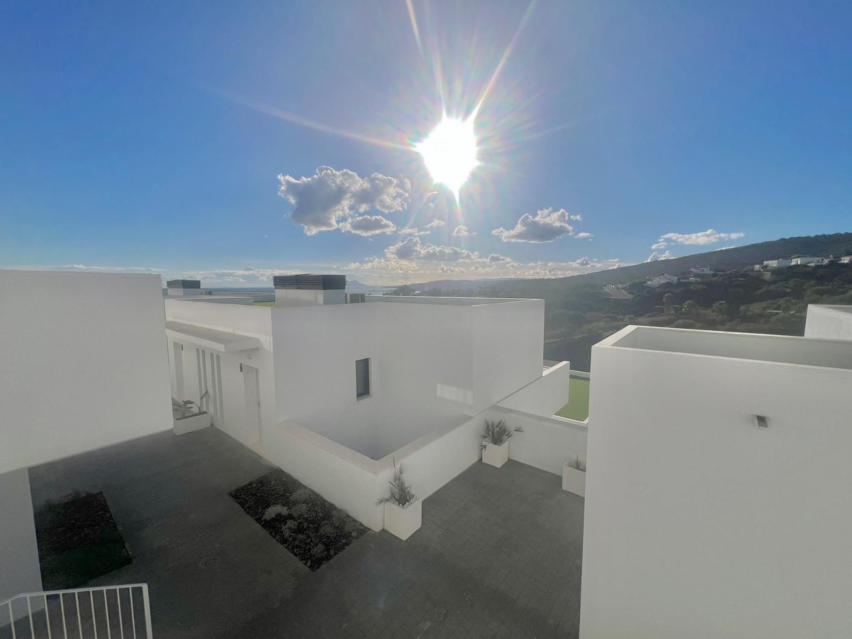 2 Bed Apartment for sale in Manilva Costa Del Sol, Málaga, Spain
