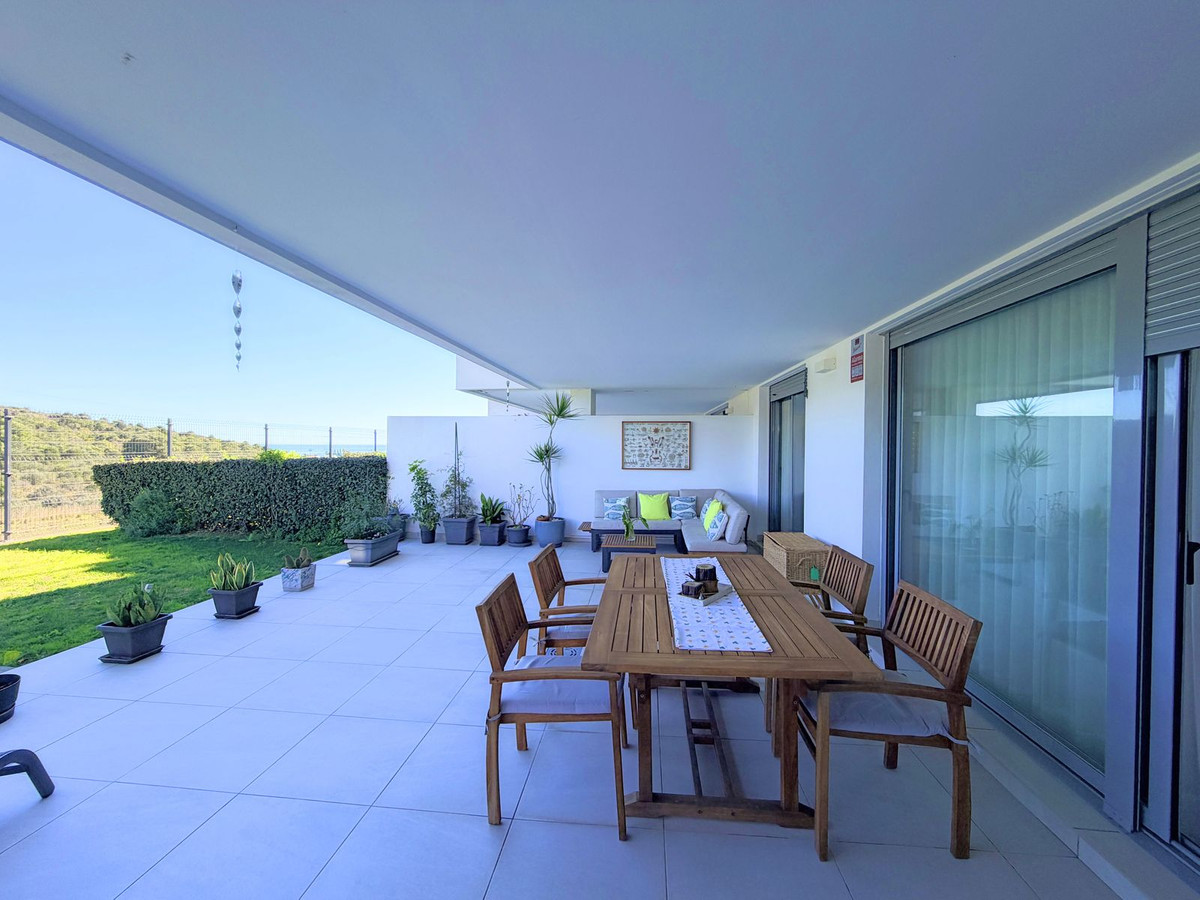 3 Bed Apartment for sale in Estepona Costa Del Sol, Málaga, Spain