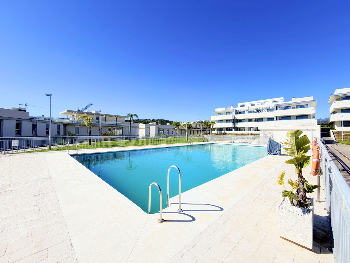 3 Bed Apartment for sale in Estepona Costa Del Sol, Málaga, Spain