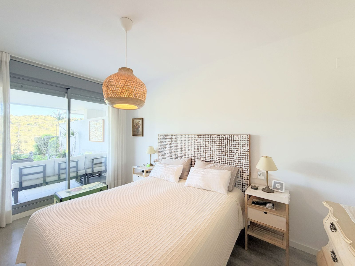 3 Bed Apartment for sale in Estepona Costa Del Sol, Málaga, Spain