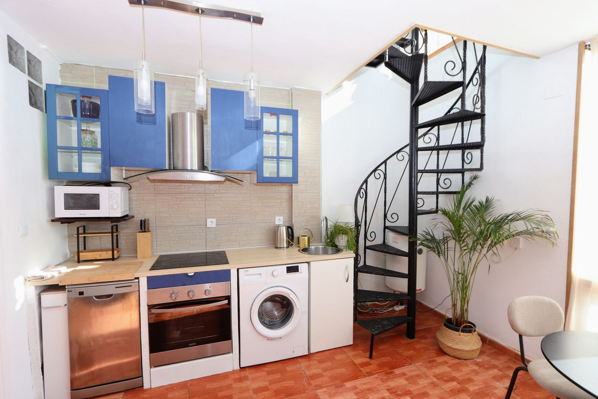 Se vende Apartamento en Planta Última de 2 dormitorios en Costa Blanca, Alicante, España