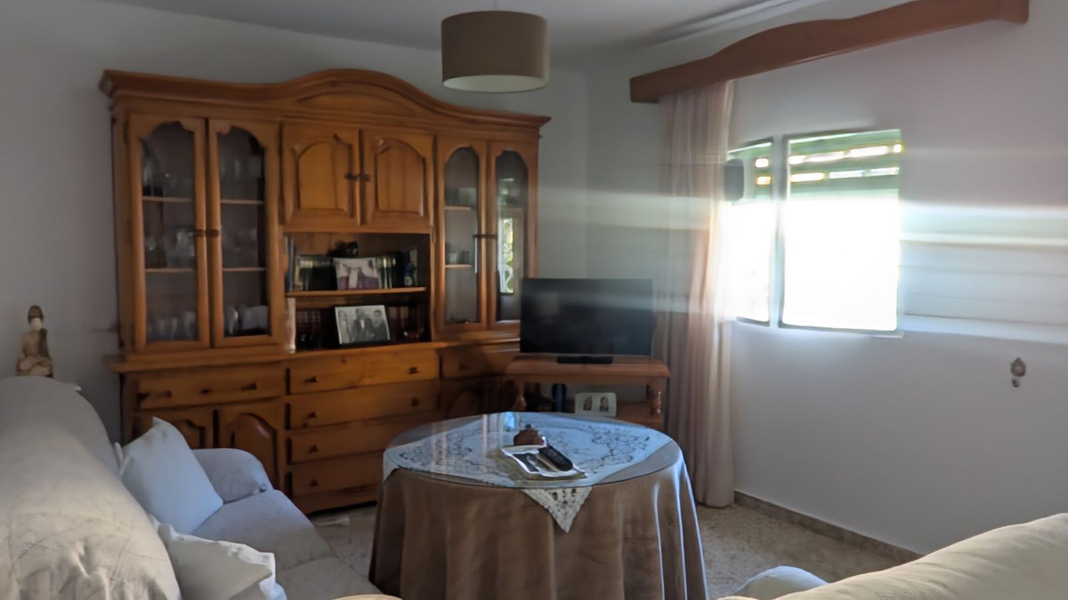 5 Bed Townhouse for sale in Alhaurín De La Torre Costa Del Sol, Málaga, Spain