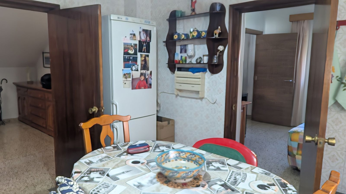 5 Bed Townhouse for sale in Alhaurín De La Torre Costa Del Sol, Málaga, Spain