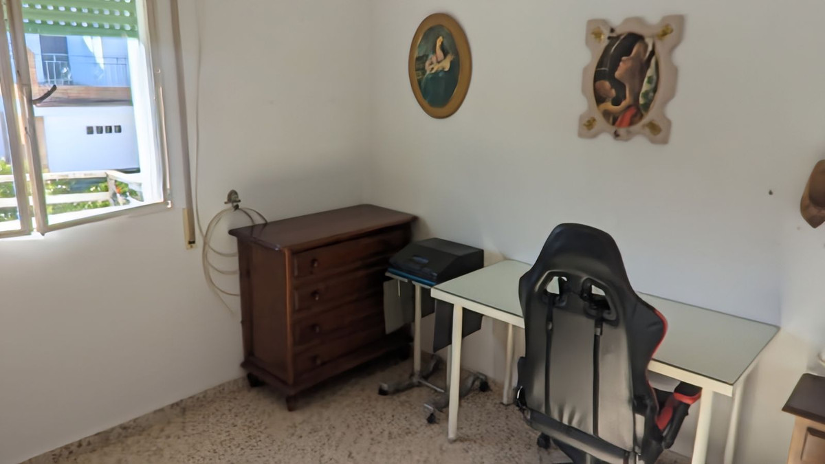 5 Bed Townhouse for sale in Alhaurín De La Torre Costa Del Sol, Málaga, Spain