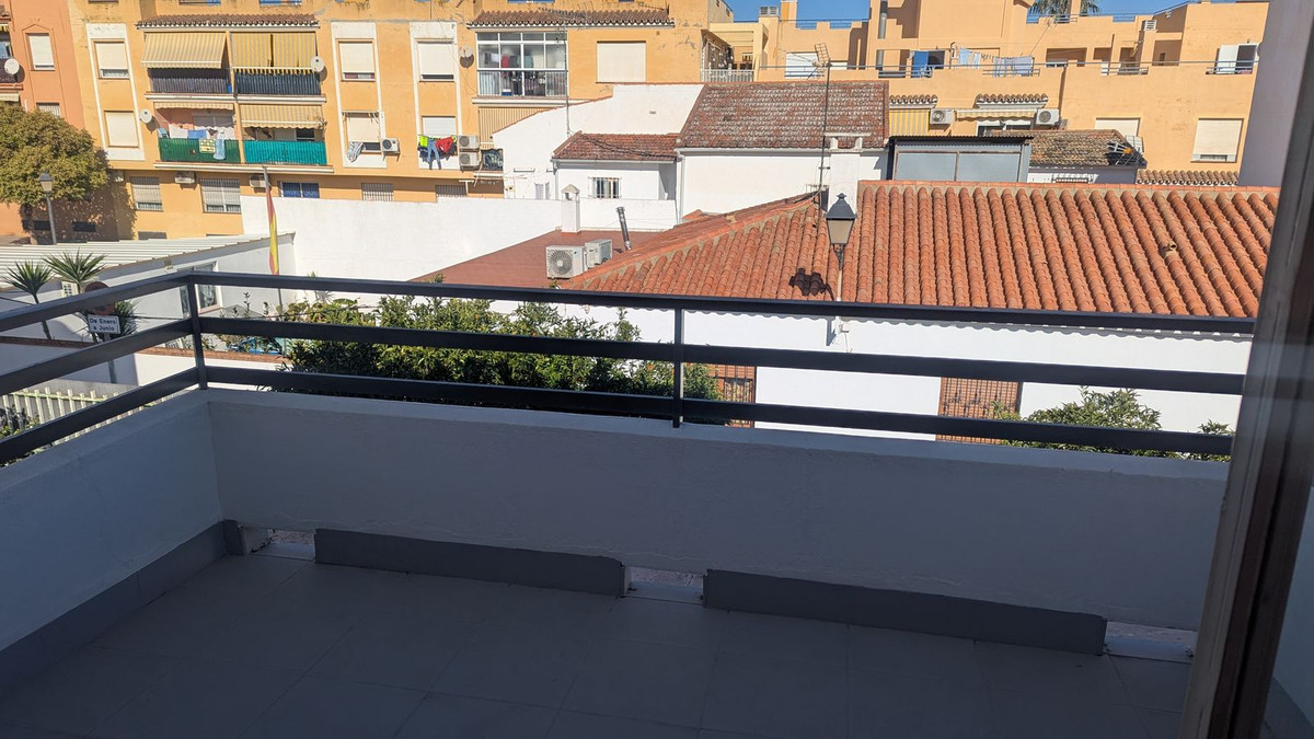 5 Bed Townhouse for sale in Alhaurín De La Torre Costa Del Sol, Málaga, Spain