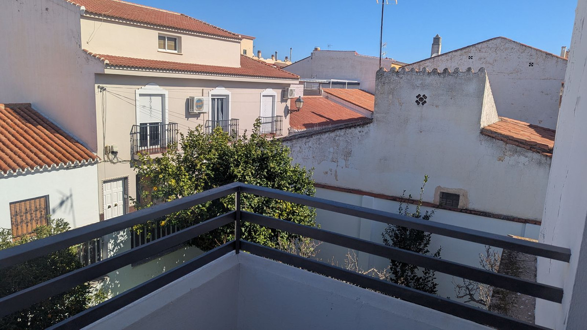 5 Bed Townhouse for sale in Alhaurín De La Torre Costa Del Sol, Málaga, Spain