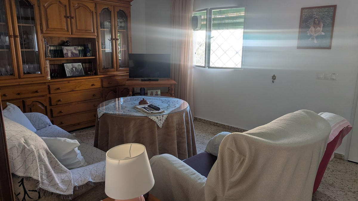 5 Bed Townhouse for sale in Alhaurín De La Torre Costa Del Sol, Málaga, Spain