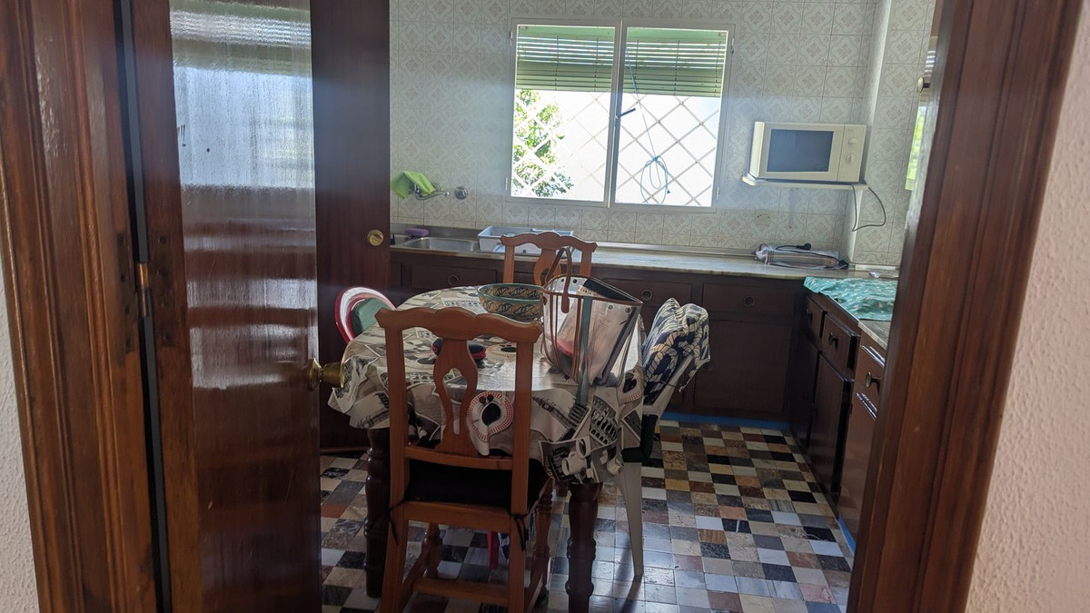 5 Bed Townhouse for sale in Alhaurín De La Torre Costa Del Sol, Málaga, Spain