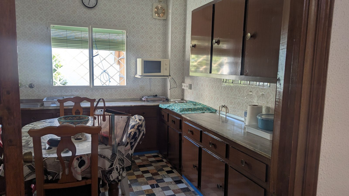 5 Bed Townhouse for sale in Alhaurín De La Torre Costa Del Sol, Málaga, Spain