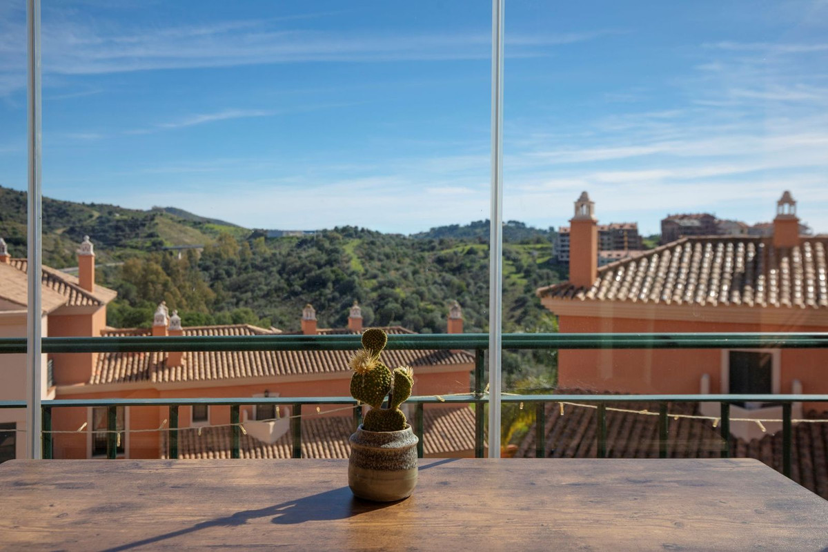 2 Bed Apartment for sale in Elviria Costa Del Sol, Málaga, Spain