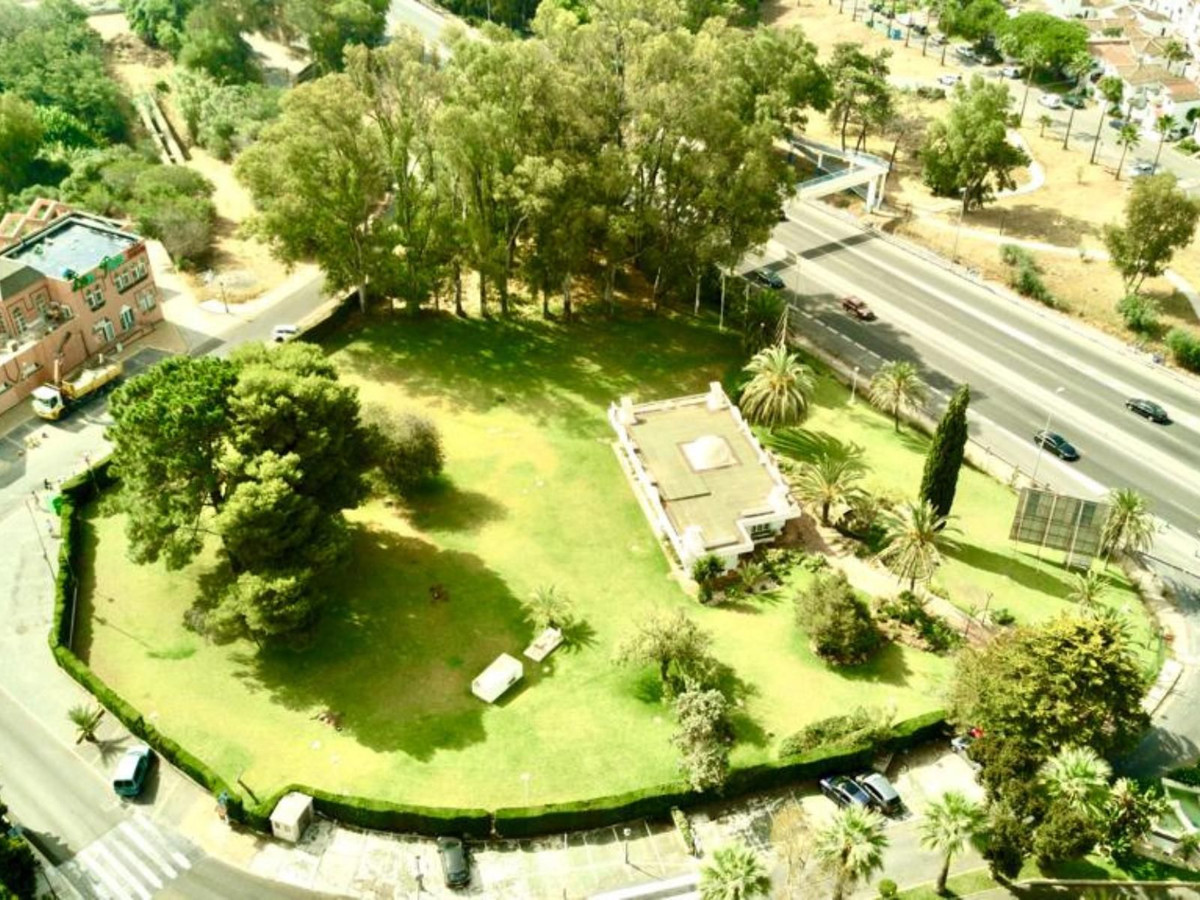 Se vende Terreno Rustico  en Costa Del Sol, Málaga, España
