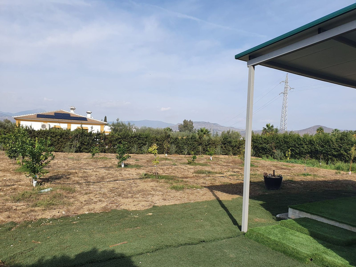 3 Bed Townhouse for sale in Cártama Costa Del Sol, Málaga, Spain