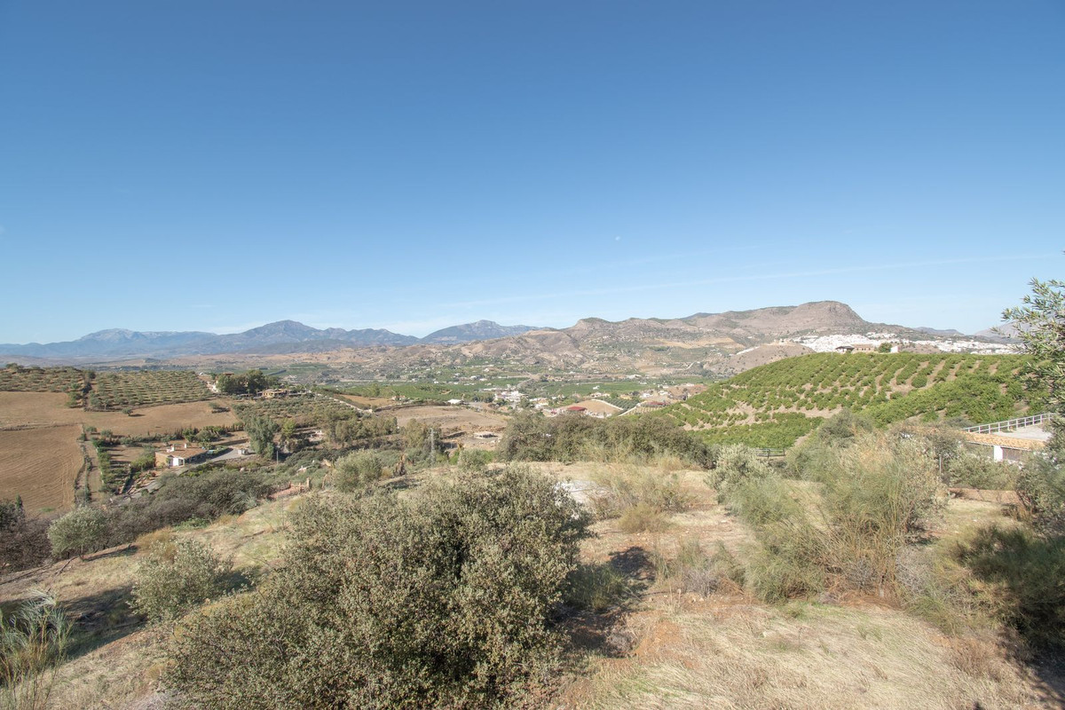 7 Bed Townhouse for sale in Alora Costa Del Sol, Málaga, Spain