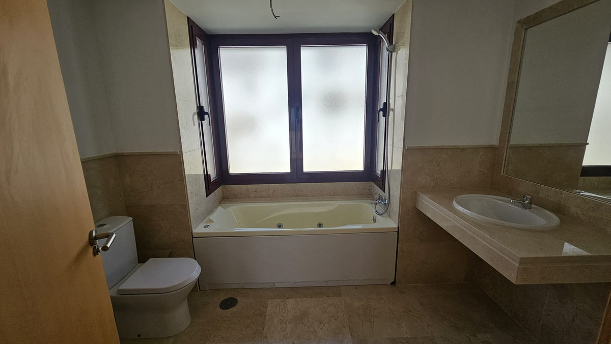Se vende Adosada de 2 dormitorios en Costa Del Sol, Málaga, España