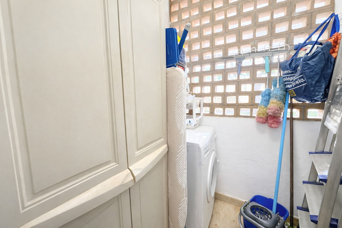 2 Bed Apartment for sale in Riviera Del Sol Costa Del Sol, Málaga, Spain
