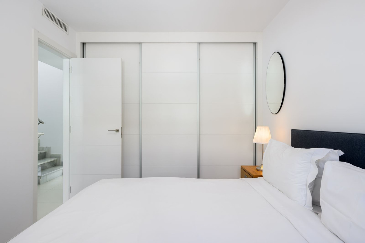 3 Bed Townhouse for sale in The Golden Mile Costa Del Sol, Málaga, Spain
