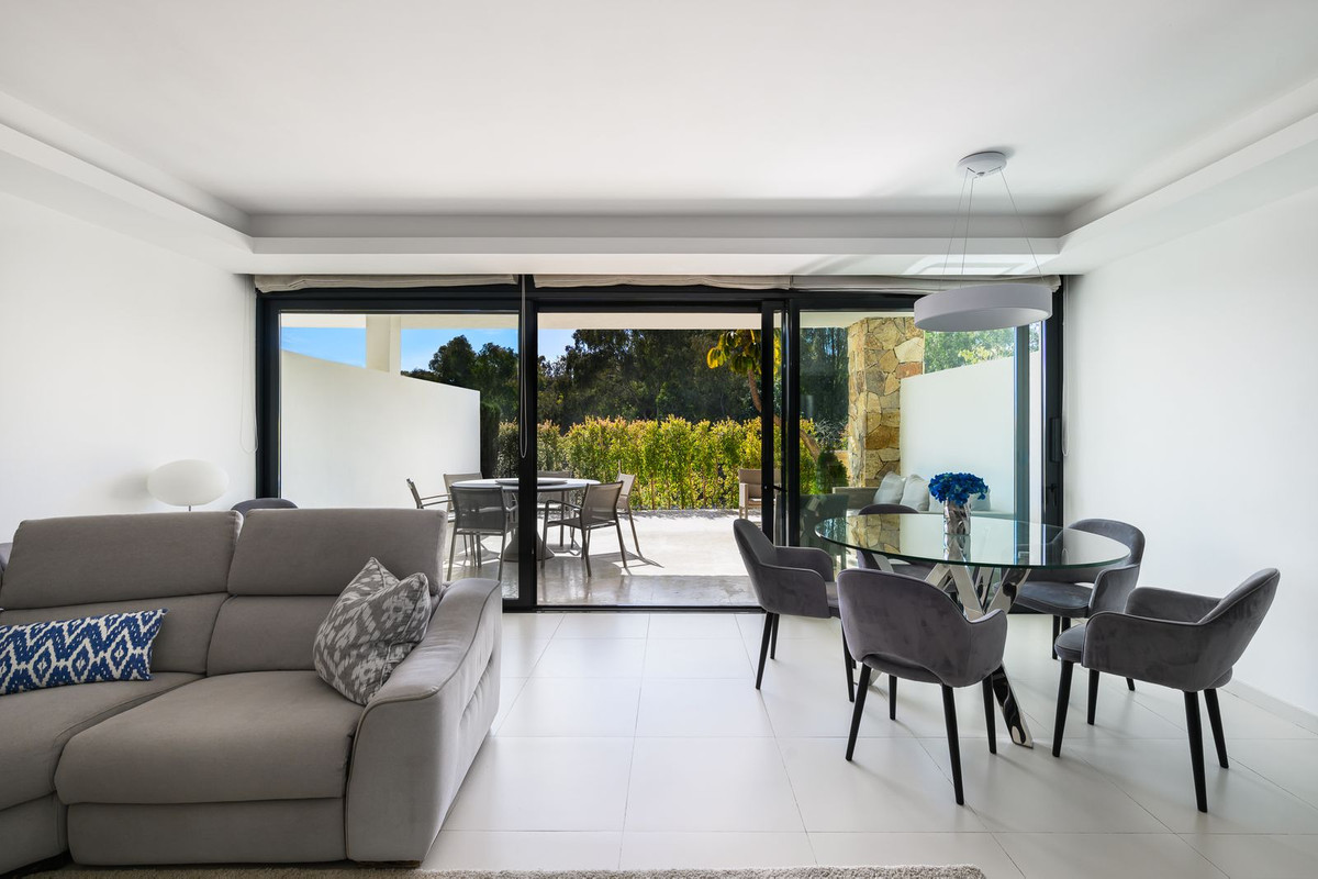 3 Bed Townhouse for sale in The Golden Mile Costa Del Sol, Málaga, Spain