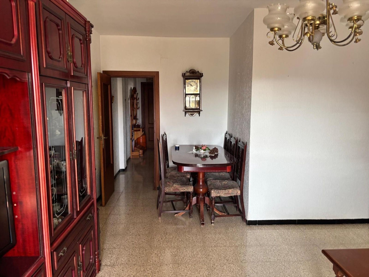 3 Bed Apartment for sale in Estepona Costa Del Sol, Málaga, Spain