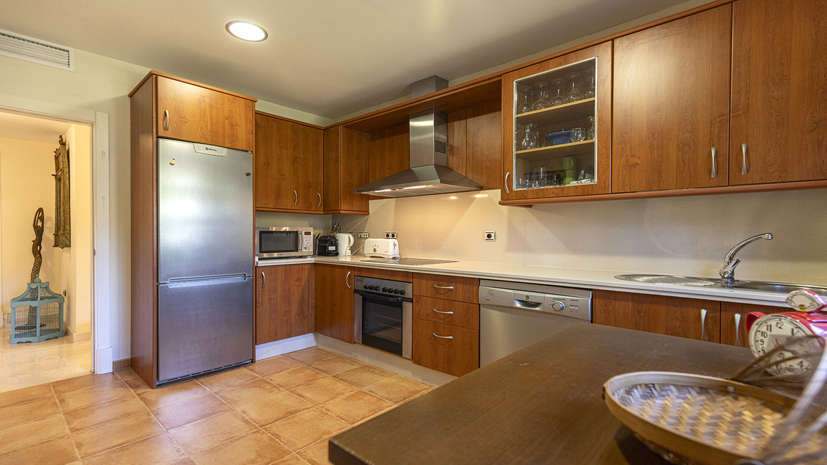 3 Bed Apartment for sale in Manilva Costa Del Sol, Málaga, Spain