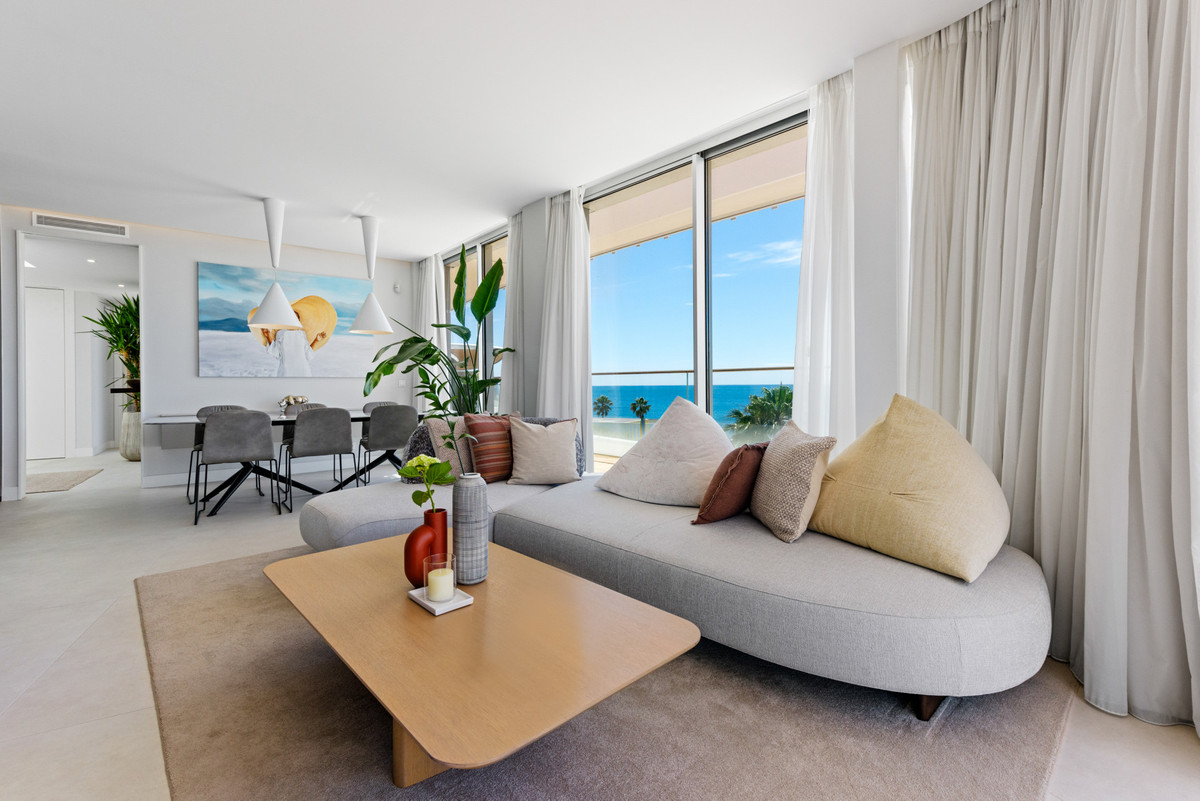 3 Bed Apartment for sale in Estepona Costa Del Sol, Málaga, Spain