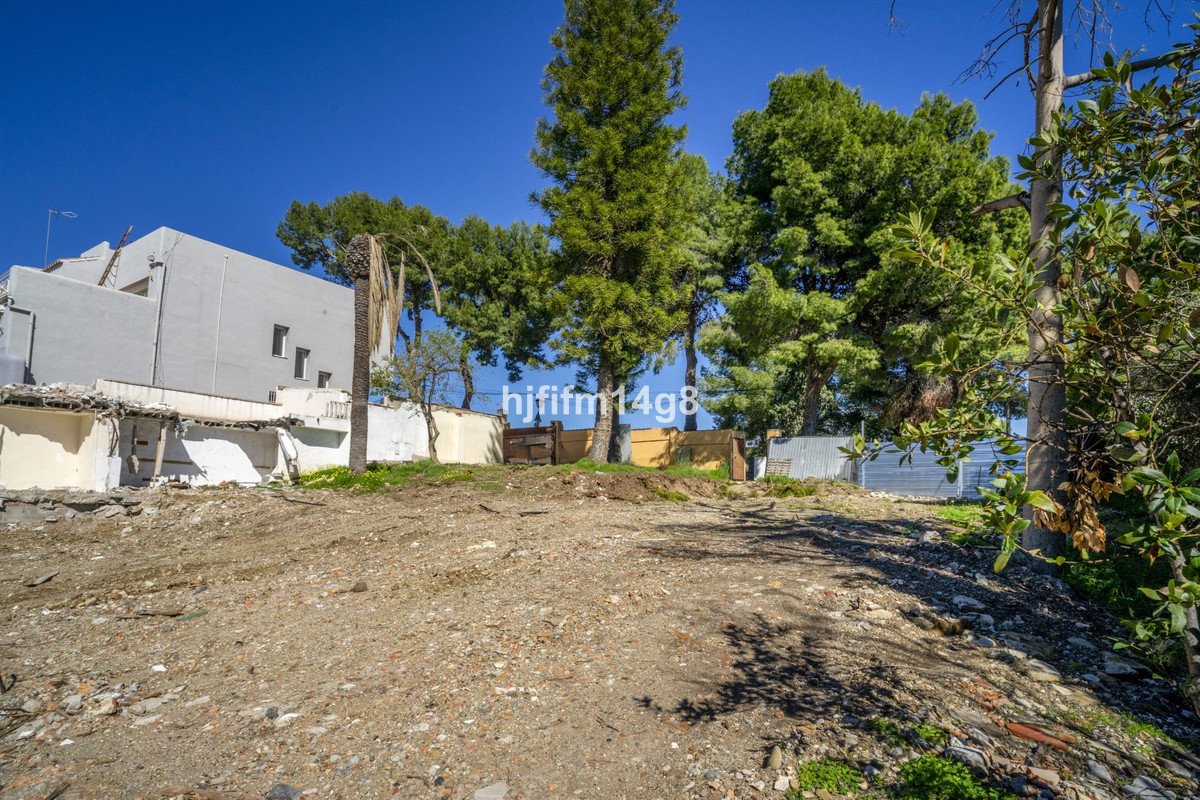 Plots for sale in Nueva Andalucía Costa Del Sol, Málaga, Spain