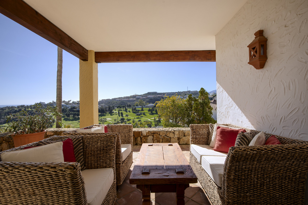 3 Bed Townhouse for sale in Benahavís Costa Del Sol, Málaga, Spain