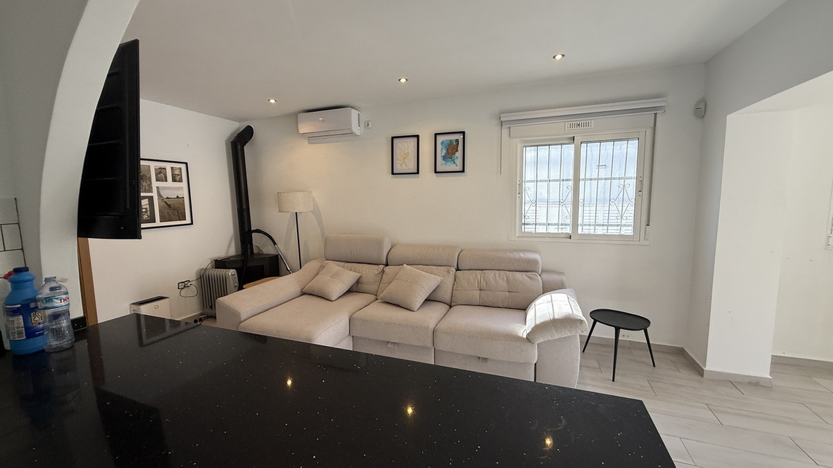2 Bed Townhouse for sale in Villamartin Costa Blanca, Alicante, Spain