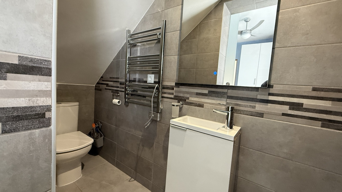2 Bed Townhouse for sale in Villamartin Costa Blanca, Alicante, Spain