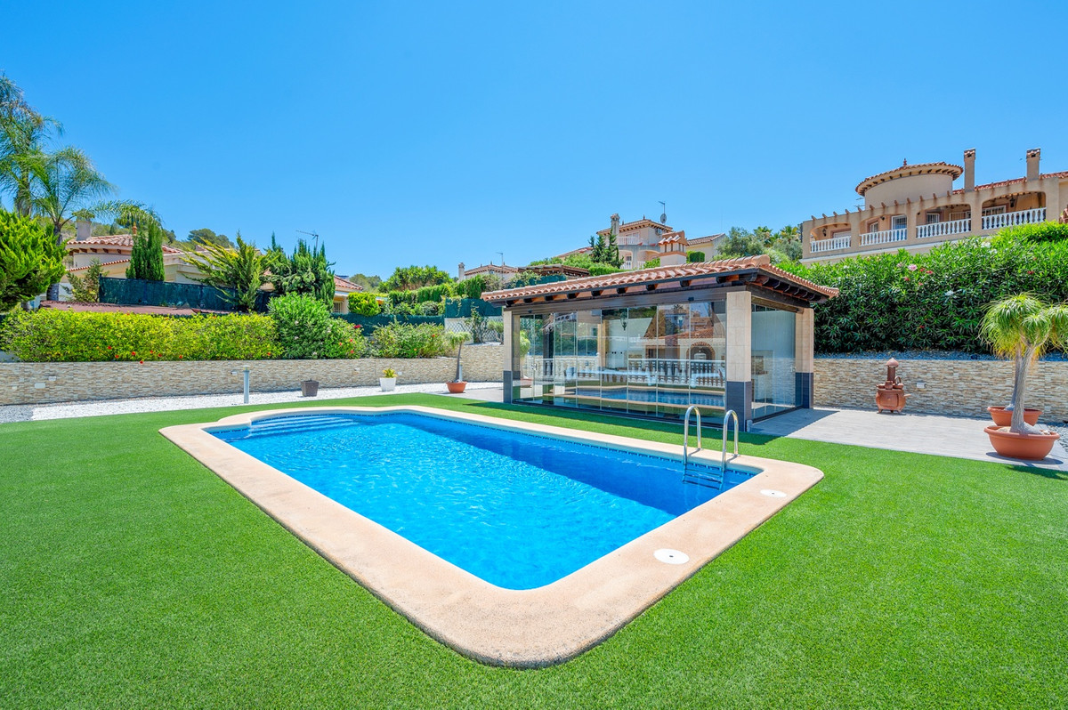 4 Bed Townhouse for sale in Algorfa Costa Blanca, Alicante, Spain