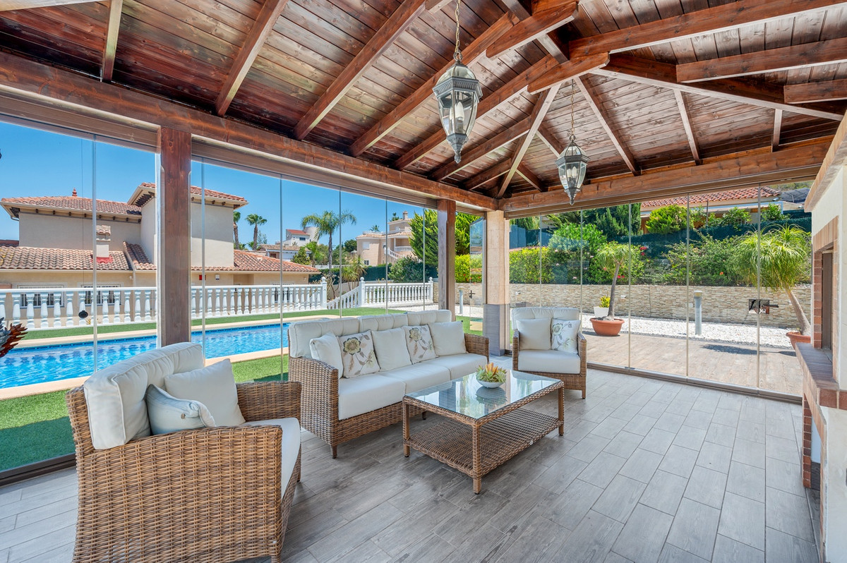 4 Bed Townhouse for sale in Algorfa Costa Blanca, Alicante, Spain