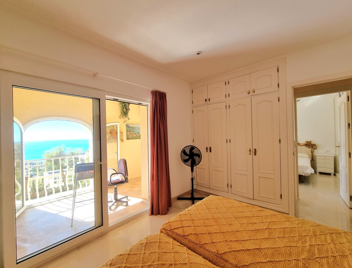 5 Bed Townhouse for sale in Benalmadena Costa Del Sol, Málaga, Spain