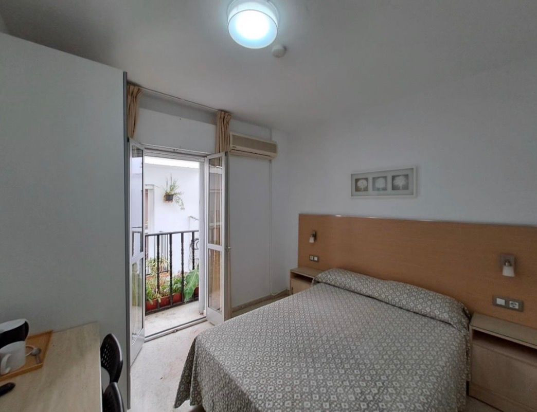 Commercial unit for sale in Marbella Costa Del Sol, Málaga, Spain