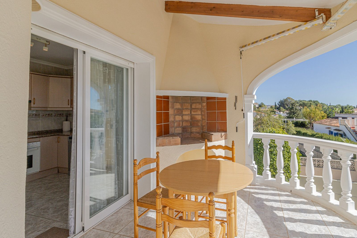 Se vende Villa - Chalet de 3 dormitorios en Costa Blanca, Alicante, España