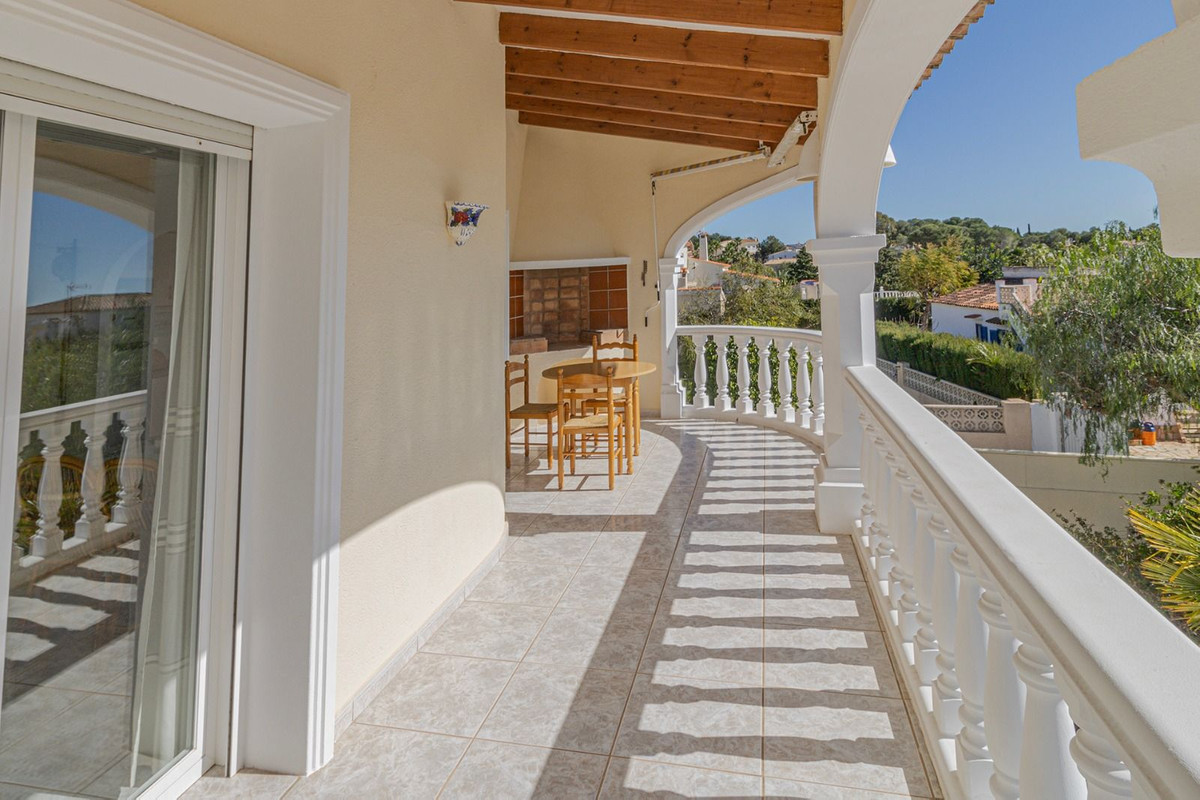 Se vende Villa - Chalet de 3 dormitorios en Costa Blanca, Alicante, España