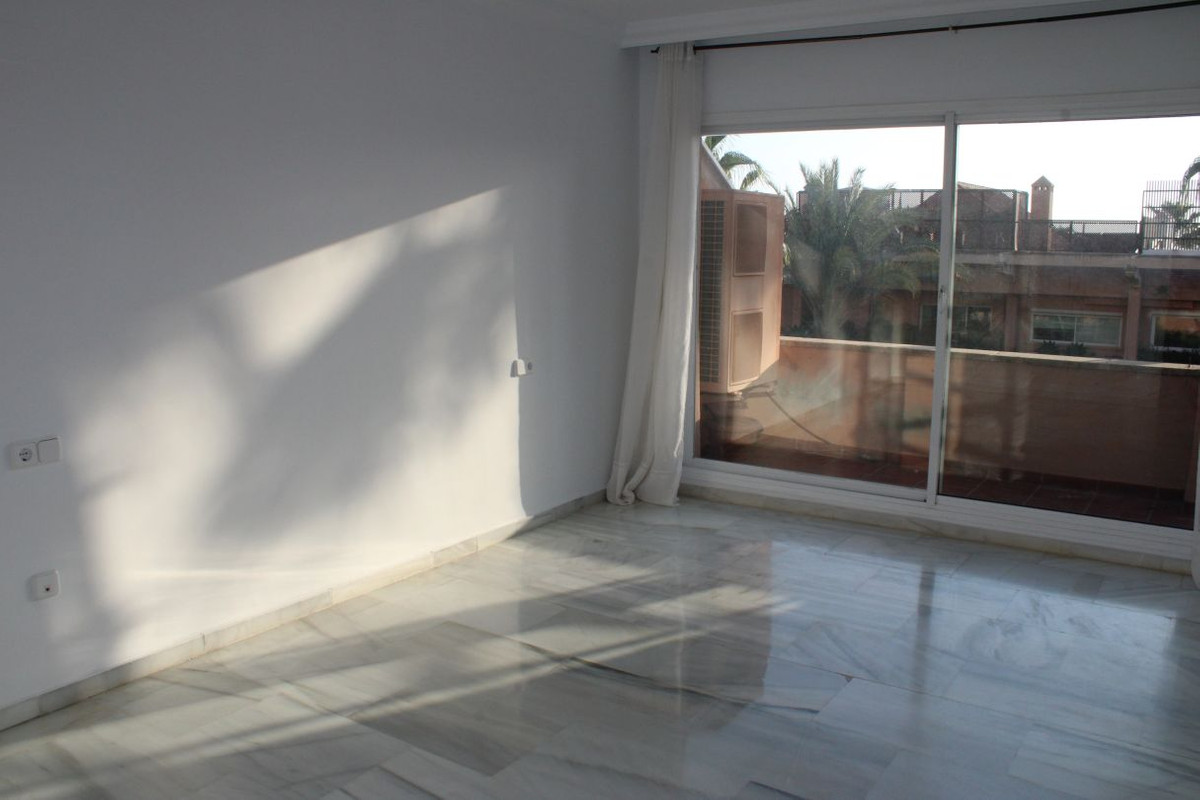 Se vende Apartamento Planta Baja de 2 dormitorios en Costa Del Sol, Málaga, España