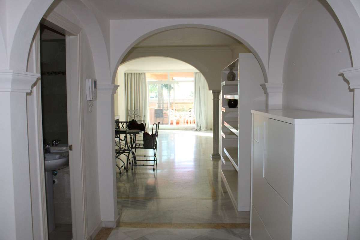 Se vende Apartamento Planta Baja de 2 dormitorios en Costa Del Sol, Málaga, España