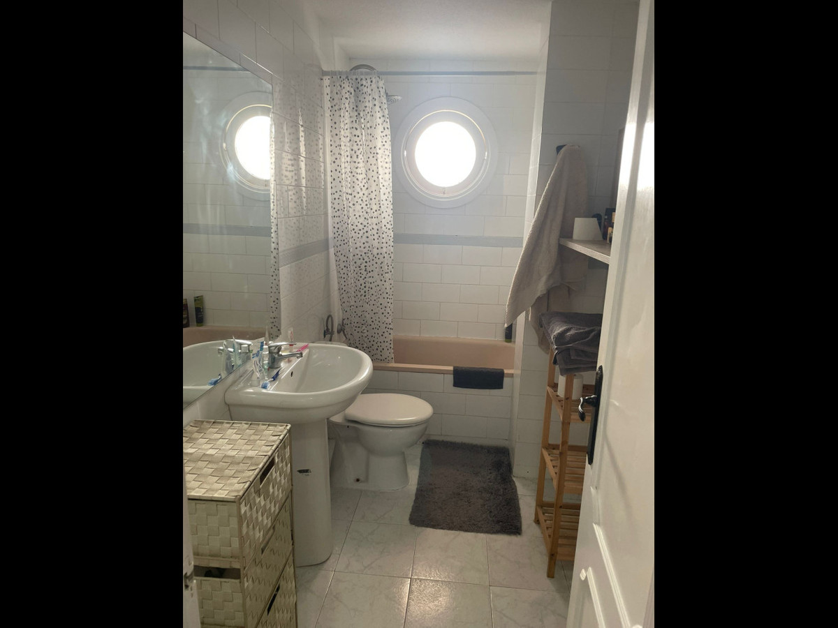 Se vende Apartamento Planta Baja de 2 dormitorios en Costa Blanca, Alicante, España