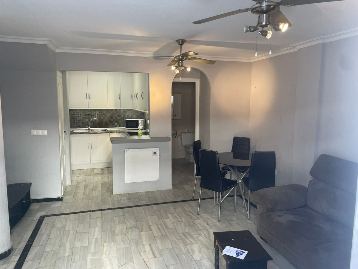 Se vende Apartamento Planta Baja de 2 dormitorios en Costa Blanca, Alicante, España