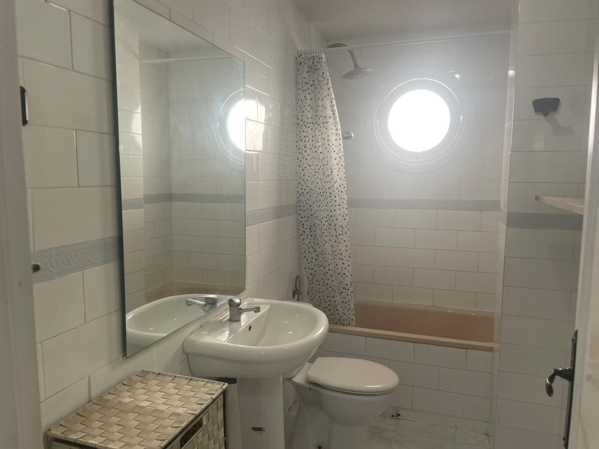 Se vende Apartamento Planta Baja de 2 dormitorios en Costa Blanca, Alicante, España