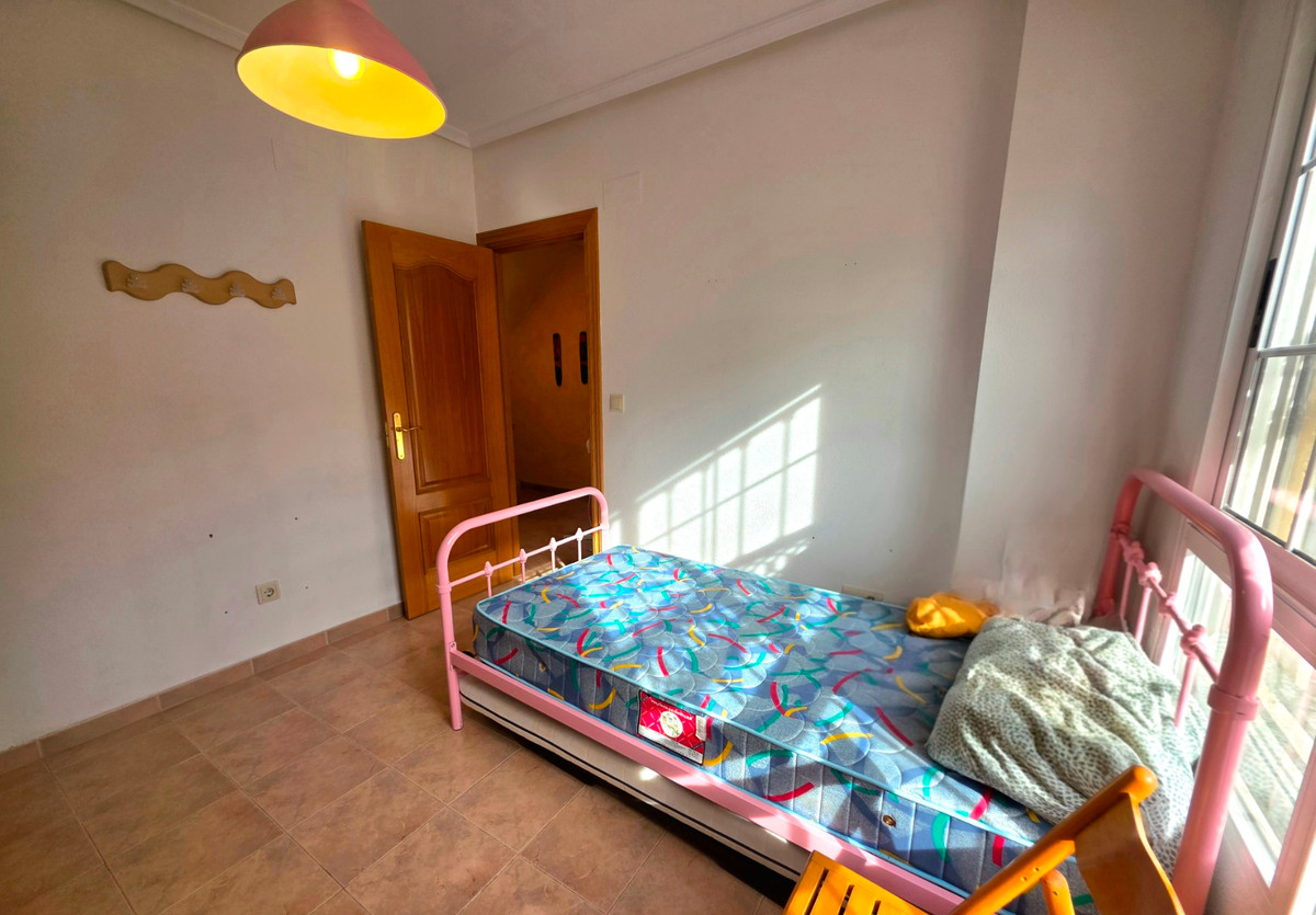 4 Bed Townhouse for sale in Guardamar Del Segura Costa Blanca, Alicante, Spain