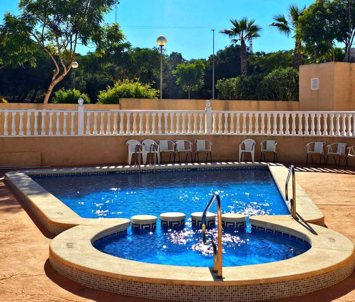 4 Bed Townhouse for sale in Guardamar Del Segura Costa Blanca, Alicante, Spain