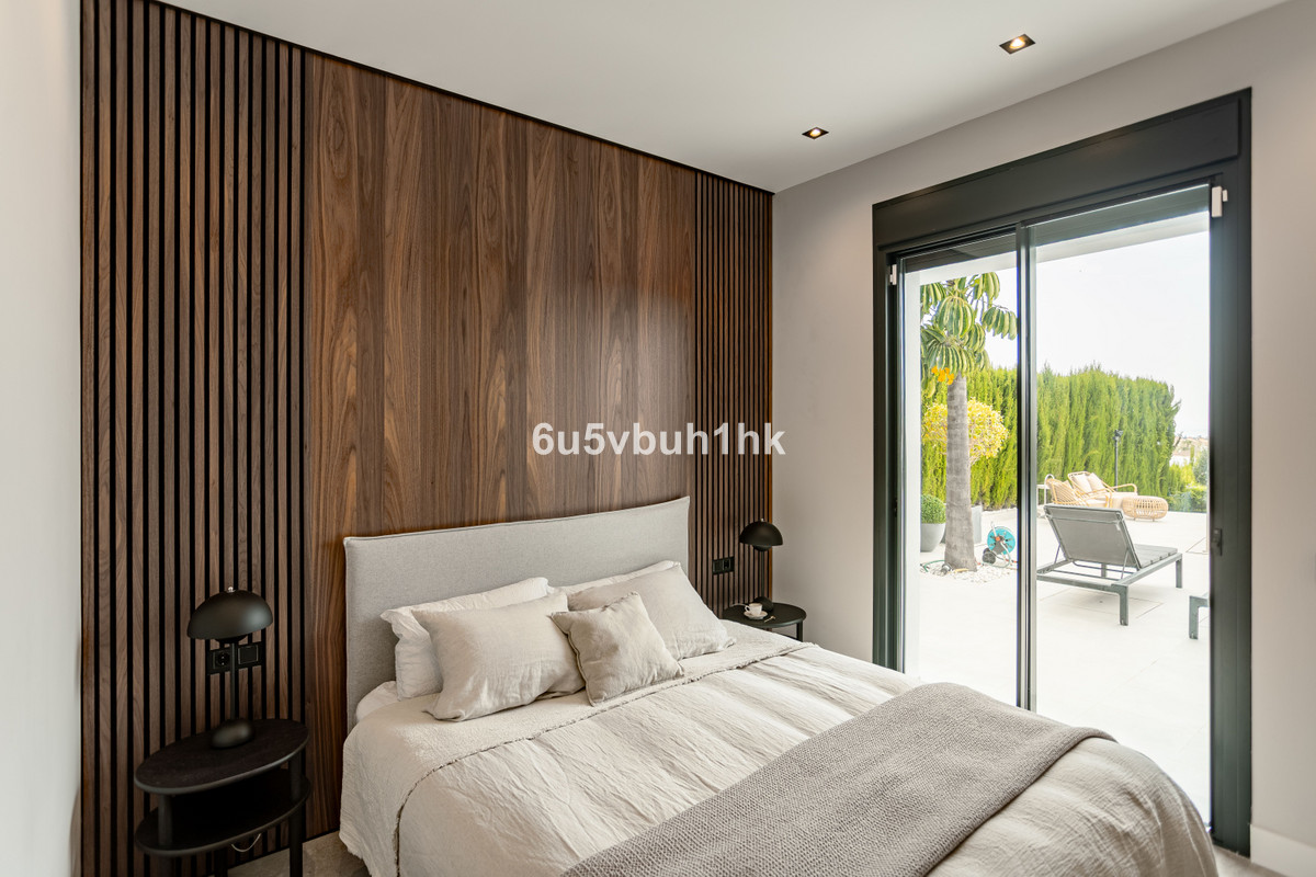 4 Bed Townhouse for sale in Estepona Costa Del Sol, Málaga, Spain
