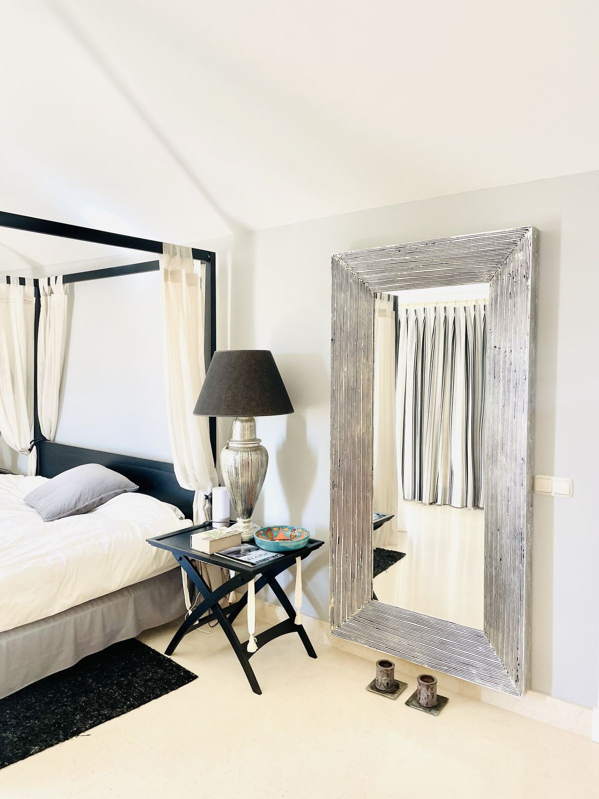 4 Bed Apartment for sale in Benahavís Costa Del Sol, Málaga, Spain