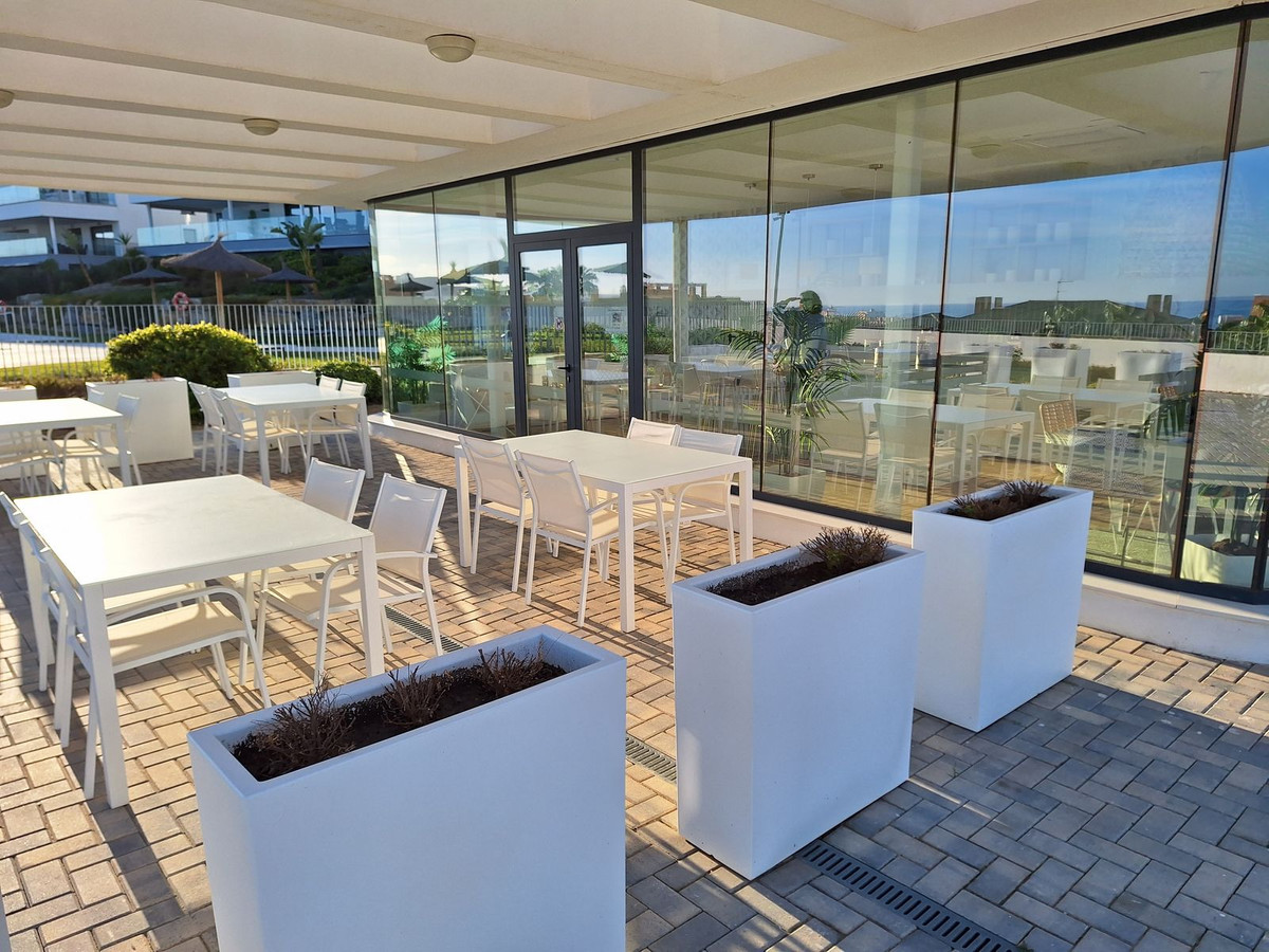 Se vende Apartamento Planta Baja de 2 dormitorios en Costa Del Sol, Málaga, España