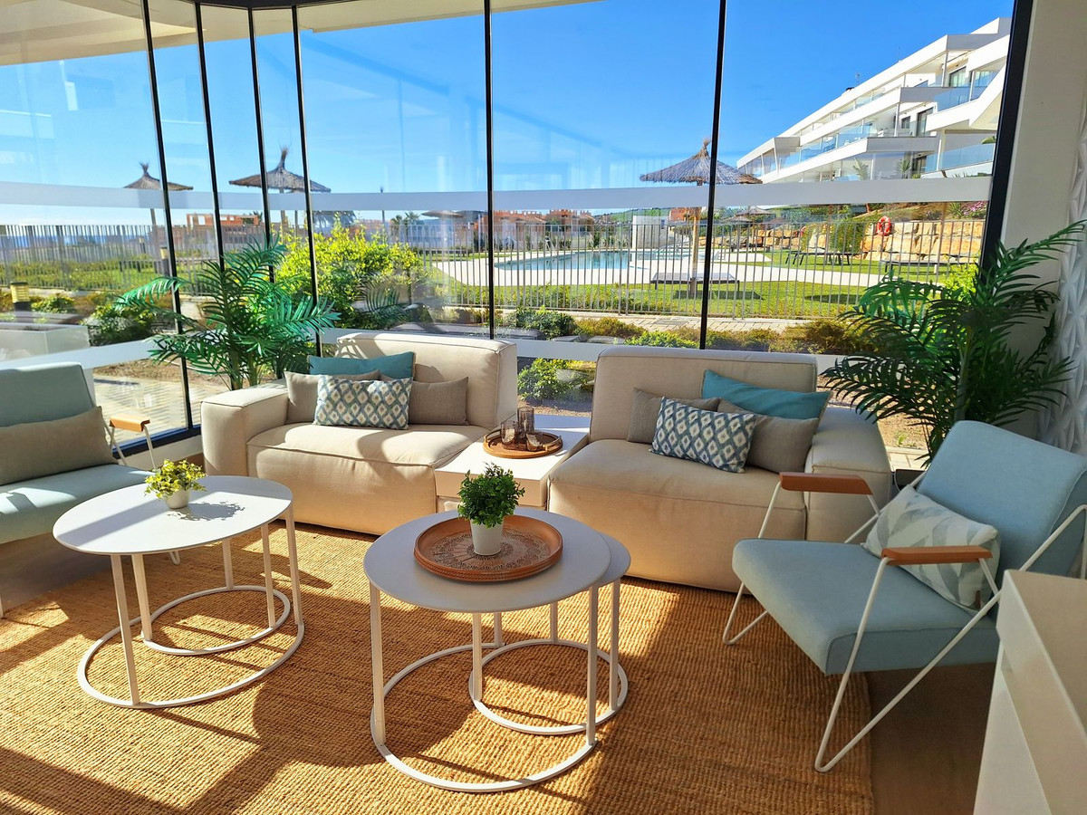 Se vende Apartamento Planta Baja de 2 dormitorios en Costa Del Sol, Málaga, España