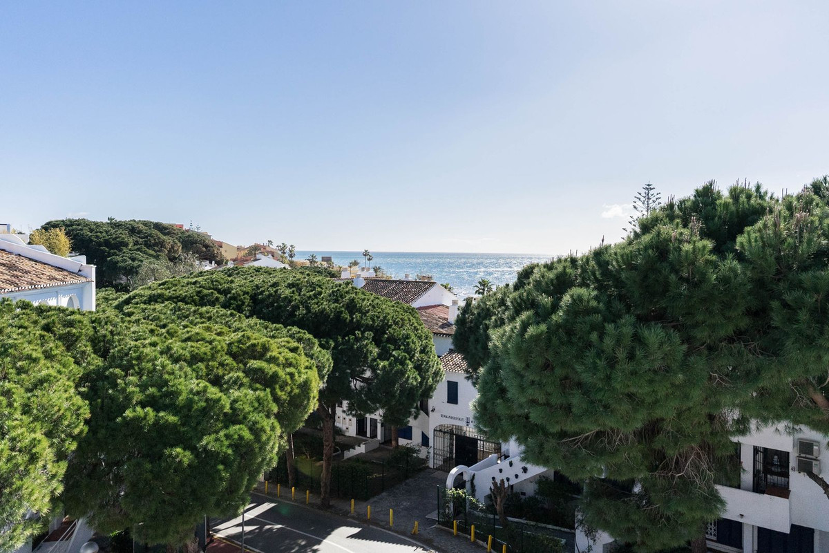 Se vende Pareada de 4 dormitorios en Costa Del Sol, Málaga, España