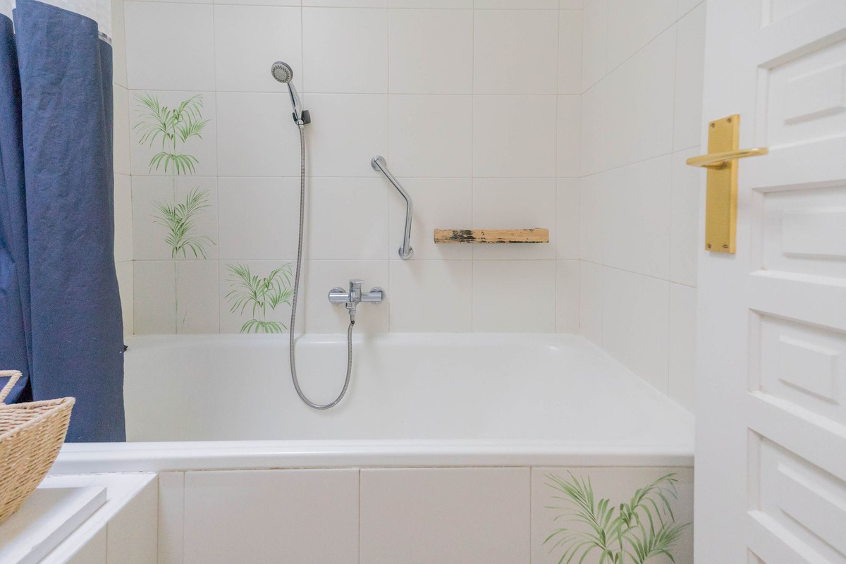 Se vende Pareada de 4 dormitorios en Costa Del Sol, Málaga, España