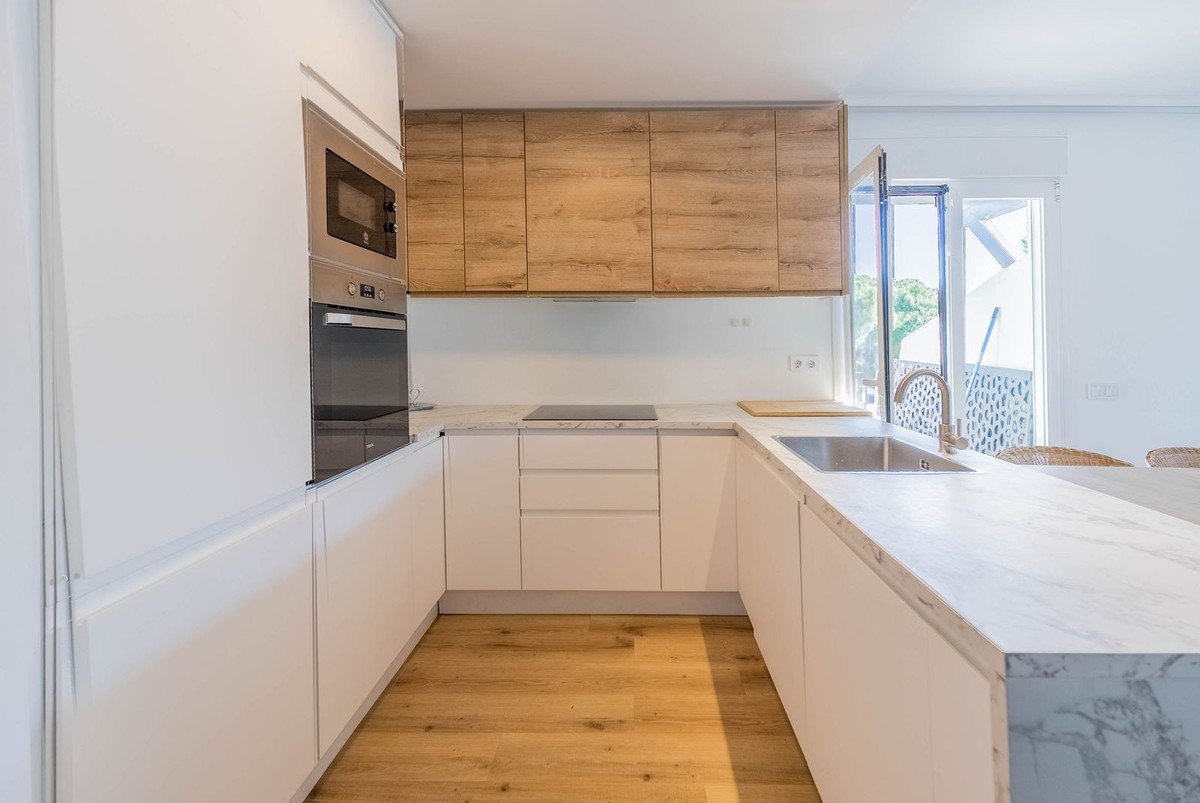 Se vende Pareada de 4 dormitorios en Costa Del Sol, Málaga, España